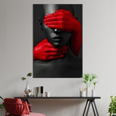 Картина в офис Красное и чёрное: загадочная тёмнокожая девушка 51x34 см (2art_46) 2art_46_M фото
